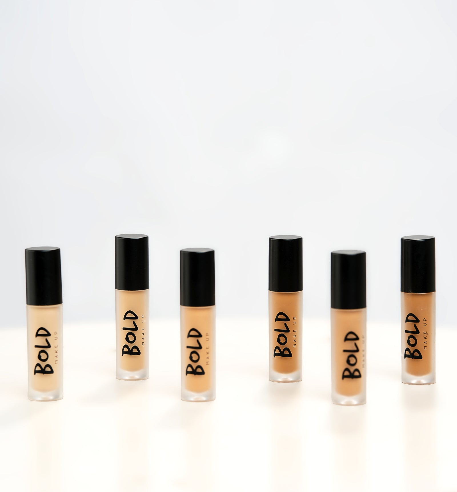 Concealer Bold x Karyan