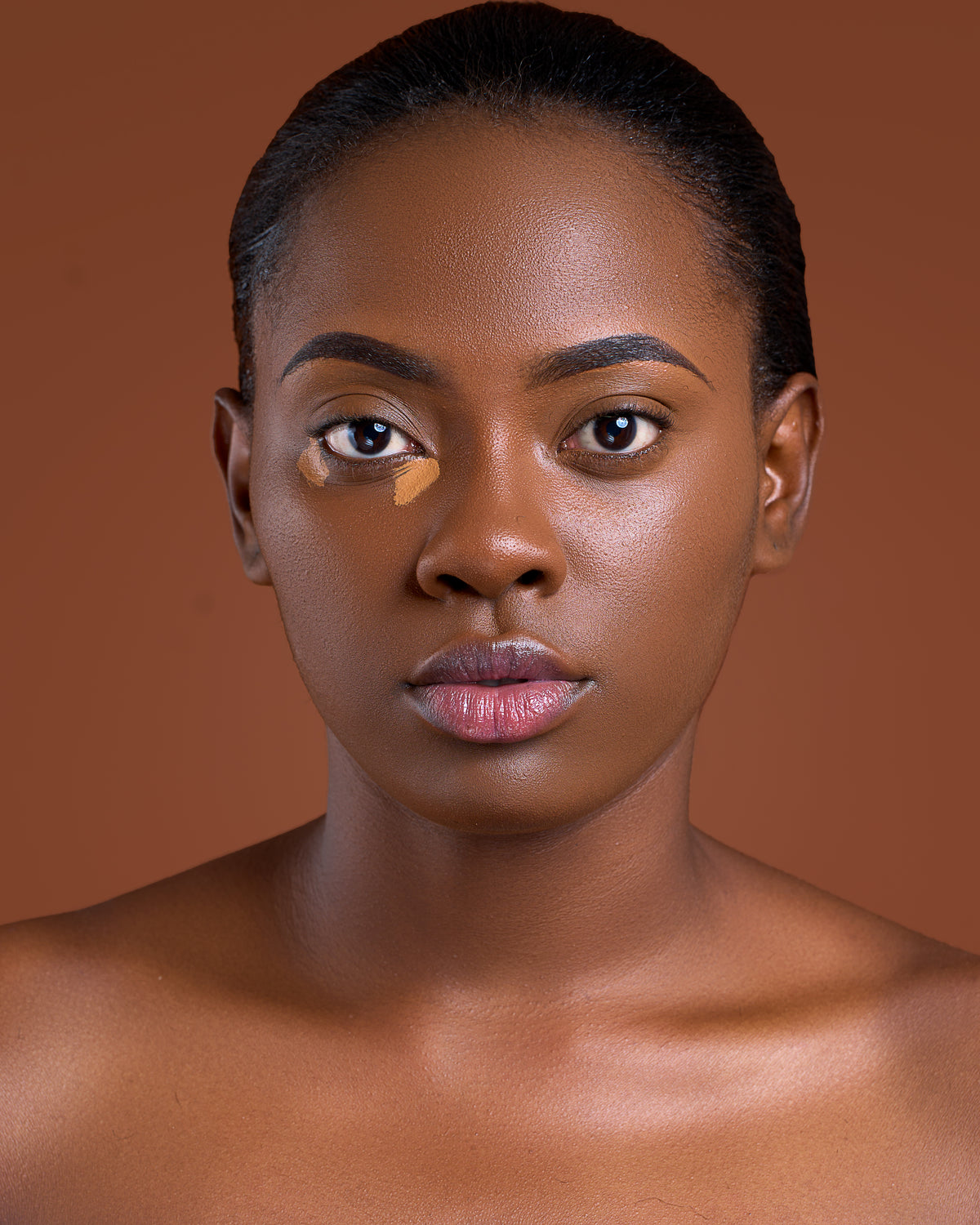 Concealer Bold x Karyan- Mocha